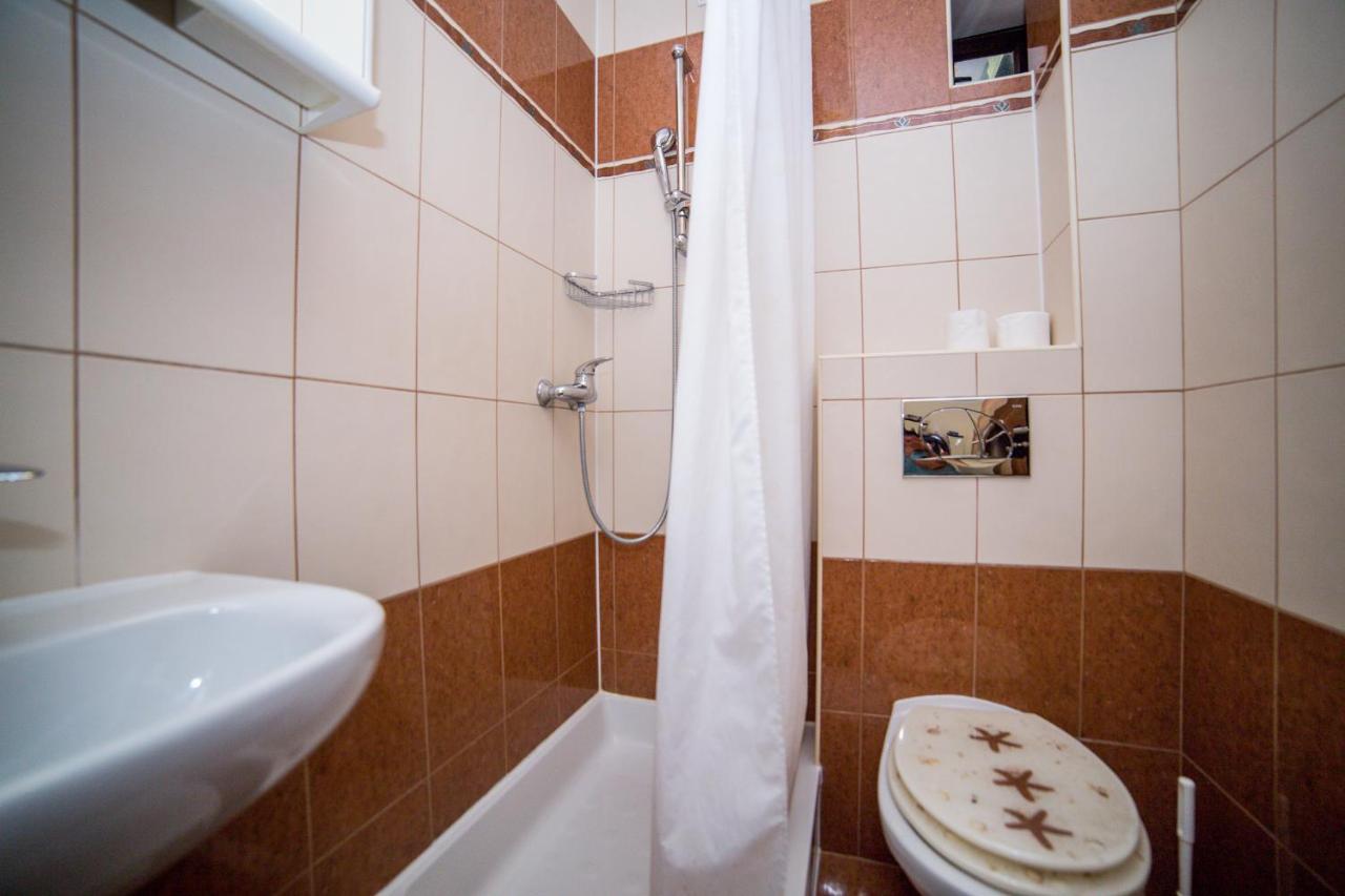 Porto Romantico 2 Bed and Breakfast Sveti Juraj Esterno foto